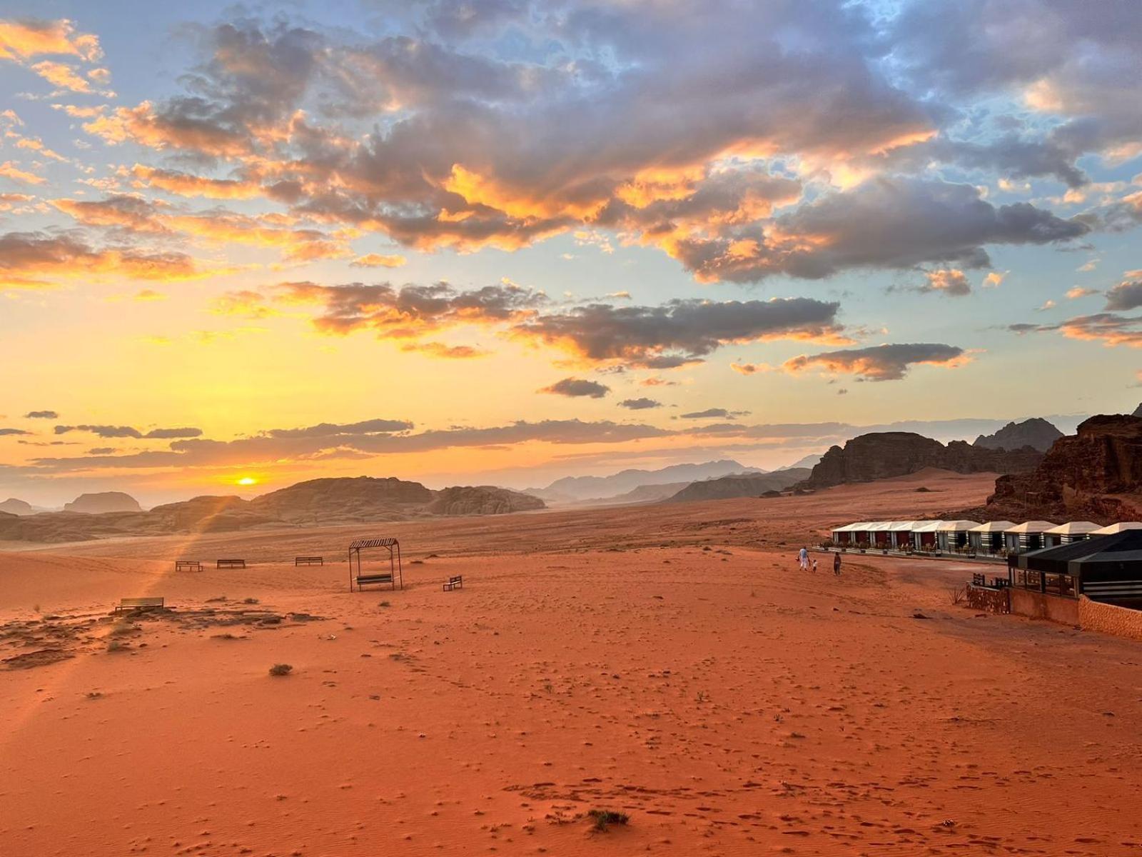 Wadi Rum Desert Adventures エクステリア 写真