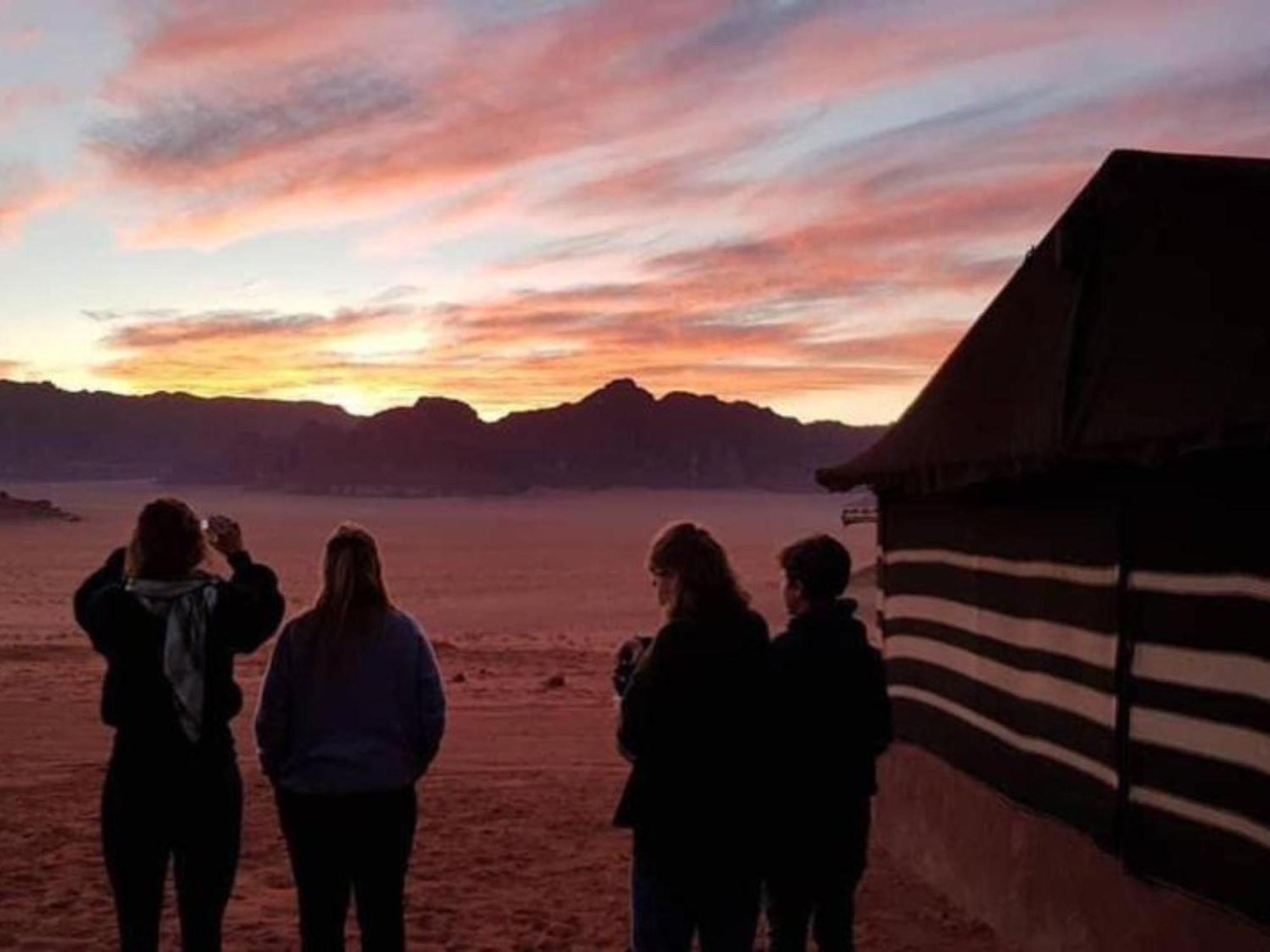 Wadi Rum Desert Adventures エクステリア 写真